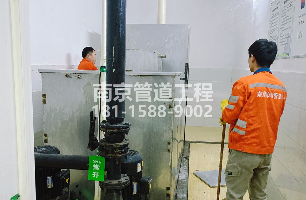 302学校隔油设备清洗